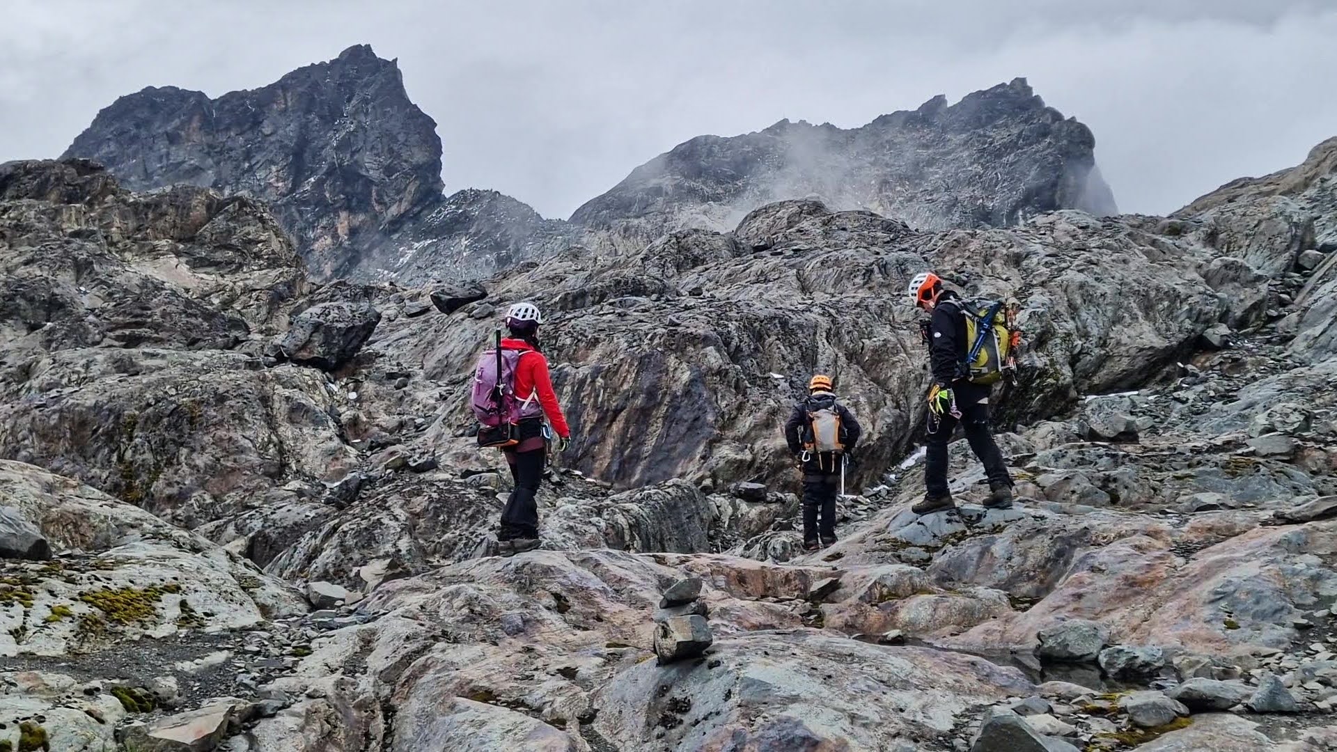7 Days Mountain Gessi group hike